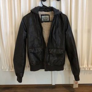 BRAND NEW Levi’s jacket